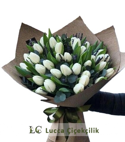 BEYAZ LALE BUKETİ