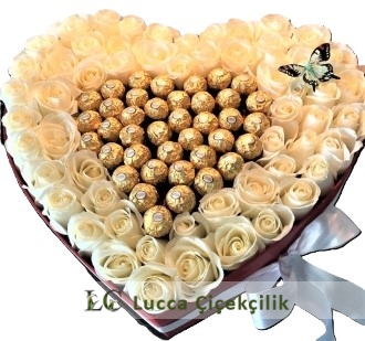 VİP BEYAZ GÜLLER VE  FERRARO ÇİKOLATALAR