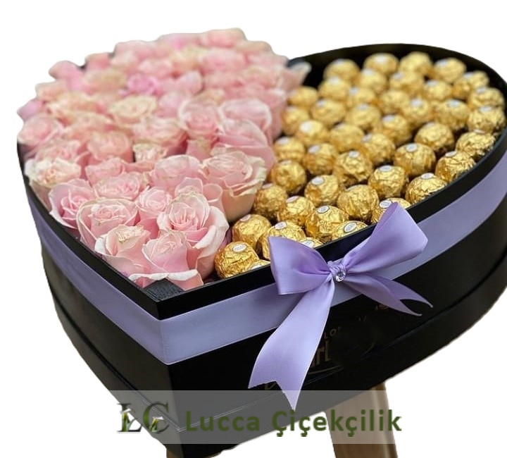 PEMBE ÇİKOLATAVE GÜL KUTUSU