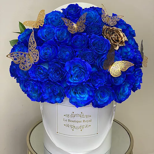 VİP MAVİKELEBEKLİ GÜL KUTUSU