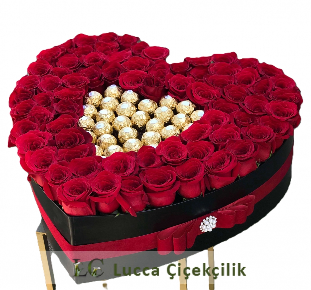 VİP GÜL KALP KUTU VE FERRARO