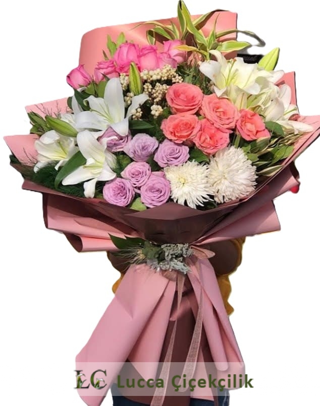 RENKLİ GÜLER VE LİLYUM BUKETİ